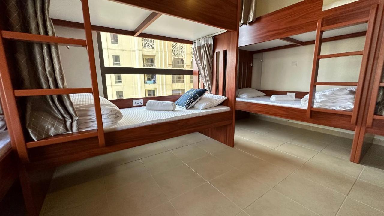 Route 66 Beach Hostel Ντουμπάι Εξωτερικό φωτογραφία